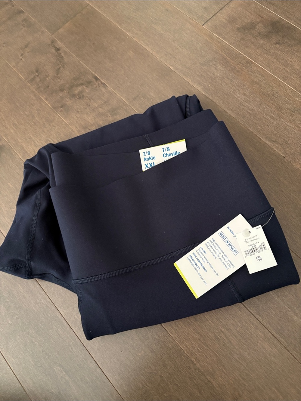OLD NAVY Active High Rise Elevate Legging, Built-In Sculpt, Ankle Capris Go-Dry